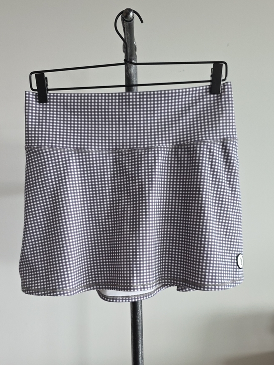 Vuori Dresses & Skirts - Vuori Volley Skirt In Gingham Print- Gray/White